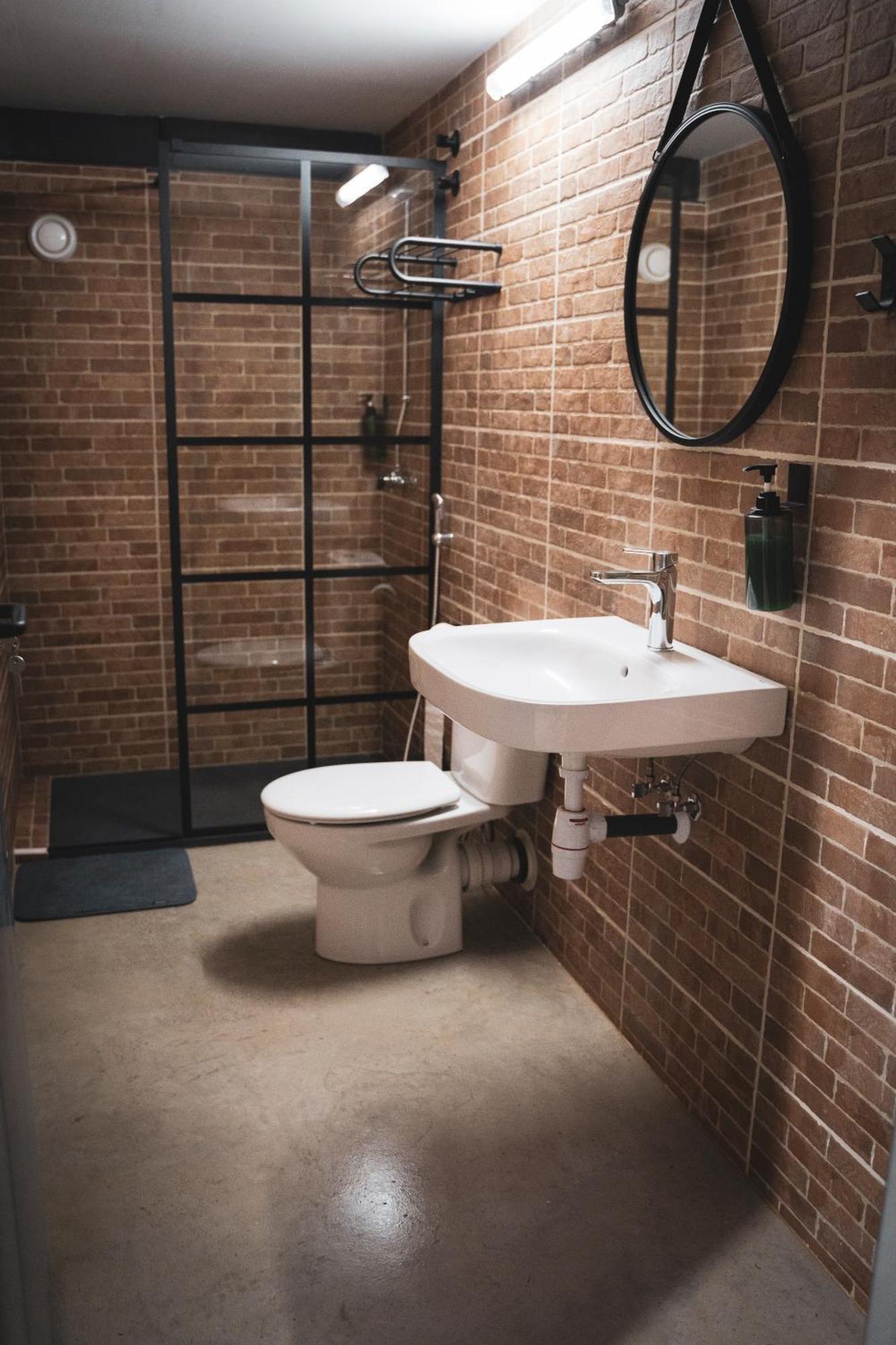 Gallery Hostel Madrid Residencia Zewnętrze zdjęcie